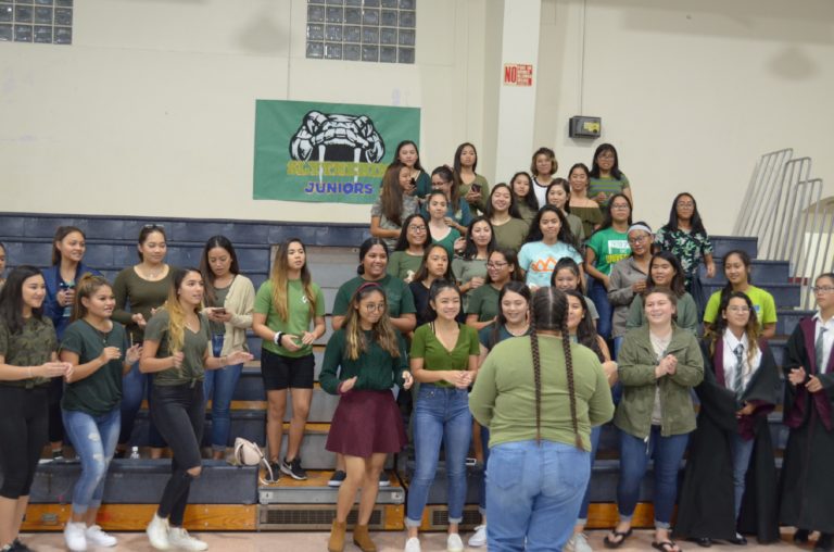 AOL_3868