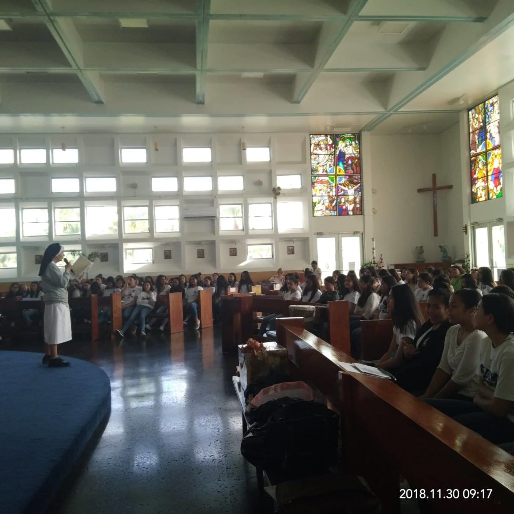 Freshmen listening intently to Sr. Dorothy